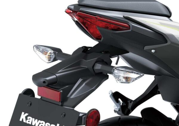 Kawasaki Z 500 (2024 - 25) - immagine 7